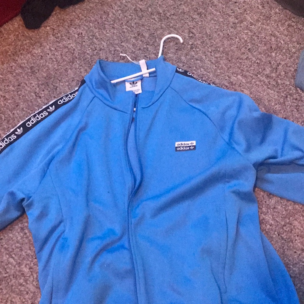 Xl large zip of adidas jacket